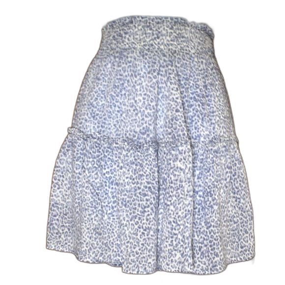 Olivaceous Blue Leopard Tiered Skirt L High Waist Flowy Stretch Boho Trendy - Picture 1 of 13